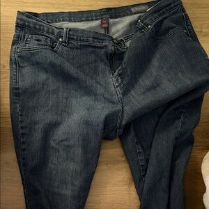 Gloria Vanderbilt “Amanda” Dark Blue Denim Jeans 16w